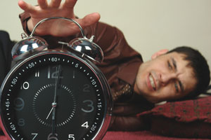 İnsan Aslında Kendi Hatalarına Öfkelenir / Uzman Psikolog Yücel Sözer