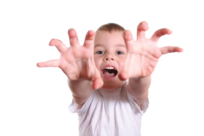 Çocuklarımızı Titizlik Hastası mı Yapıyoruz? / M. Emin Karabacak