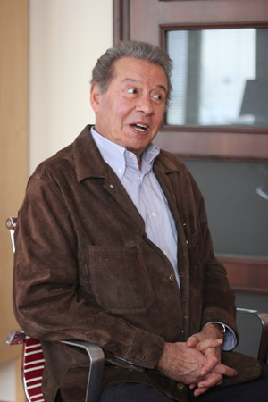 İnsanı İnsan Yapan Ahlâktır / Can Gürzap