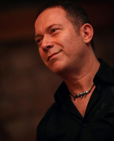 Bir Sevdadır Türküler / Sümer Ezgü