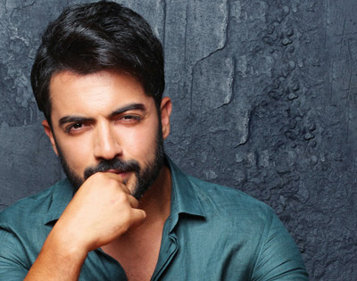 Hızlı Tüketim Çağında Kalıcı Eserler Çıkmıyor / Yusuf Güney