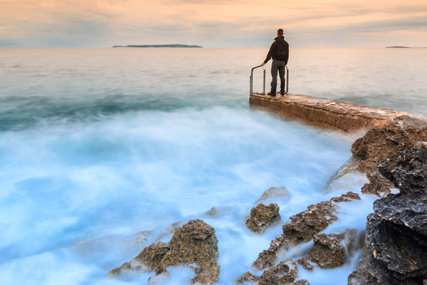 İnsan, Varoluş ve Düşünce / Dr. Zafer Gündüz