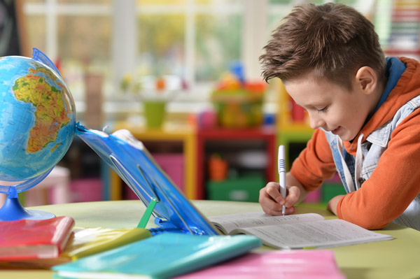 Eğitim Bireyselleştirilmeli mi ? / Dr. Ömer Avcı