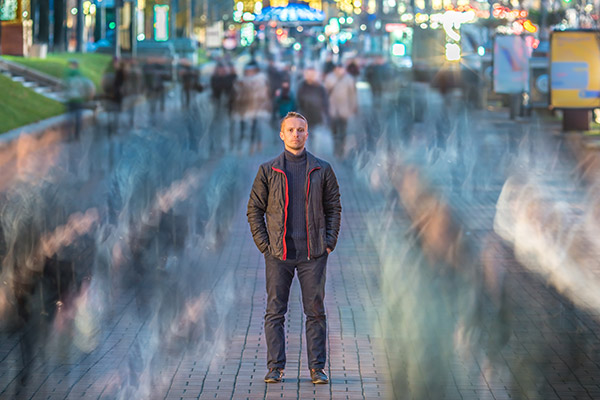 Kalabalık Yığınlarından Gerçek Topluma / Klinik Psikolog Fidan Demir